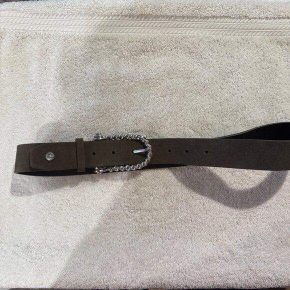 Hannah Childs Brown Suede Belt With Twisted Silver Buckle - Size S - Made In USA main image 4